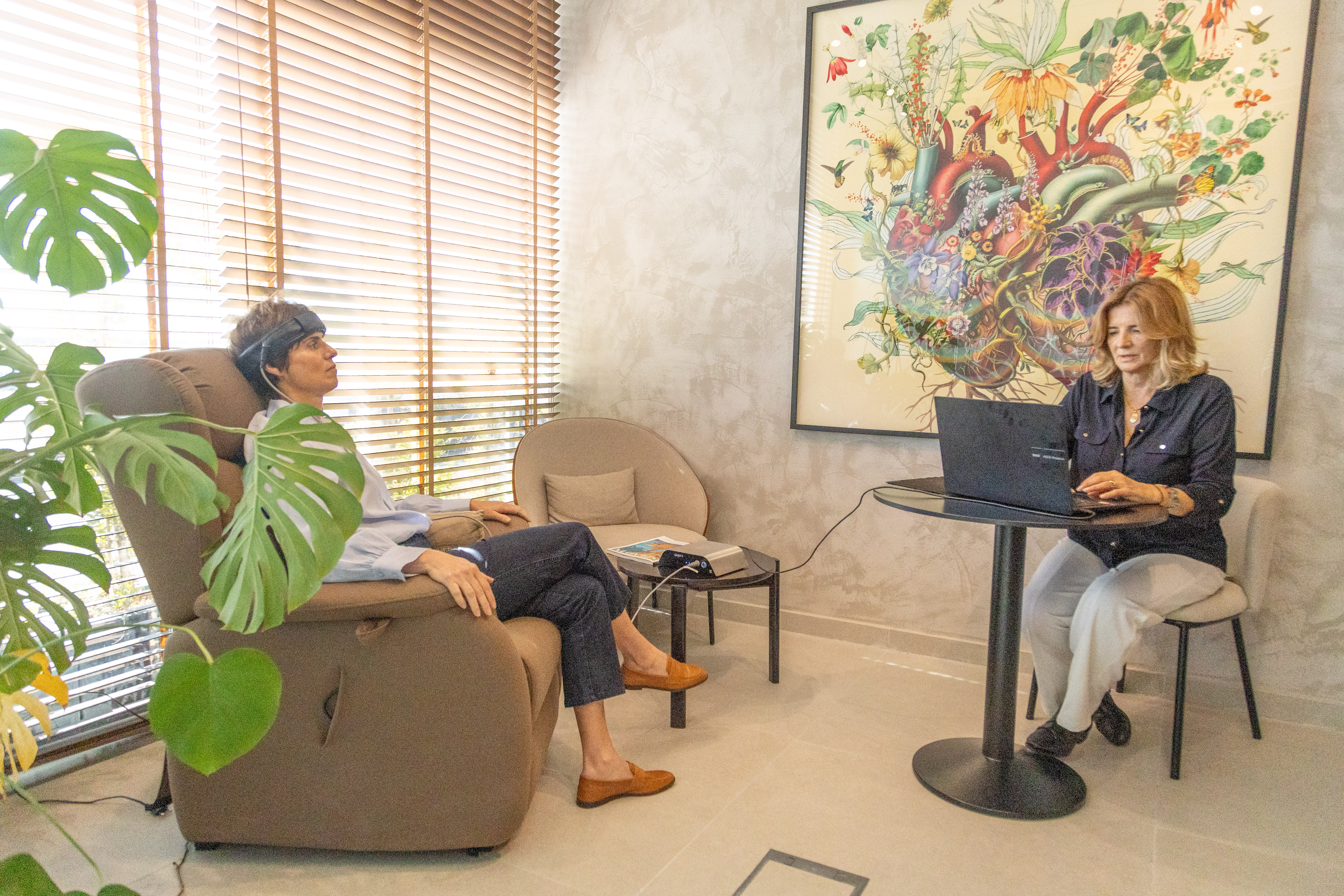 Session with Mandelay Q9